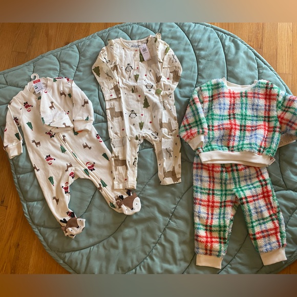Cat & Jack Kids Pajama Set - Festive Prints and Plaid - Picture 1 of 4